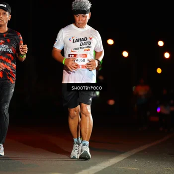 Runner Photo 7808289