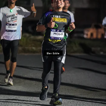 Runner Photo 7808297