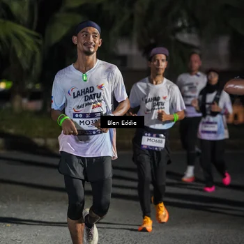 Runner Photo 7808313