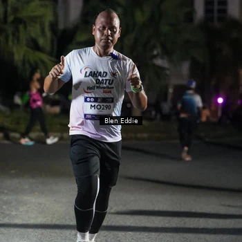 Runner Photo 7808351