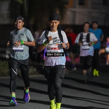 Runner Photo 7808370