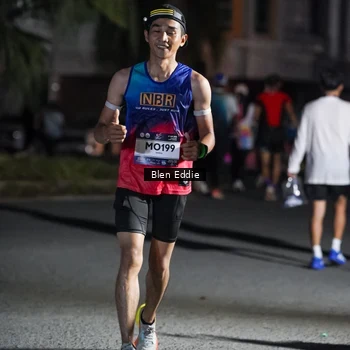 Runner Photo 7808375