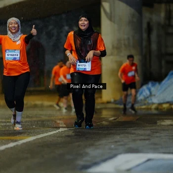 Runner Photo 7808437