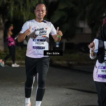 Runner Photo 7808438
