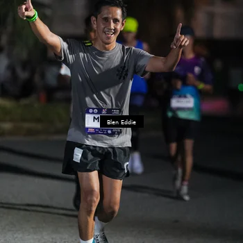 Runner Photo 7808451