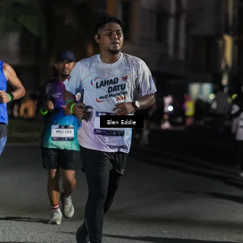 Runner Photo 7808467