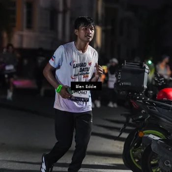 Runner Photo 7808470