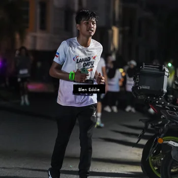 Runner Photo 7808474