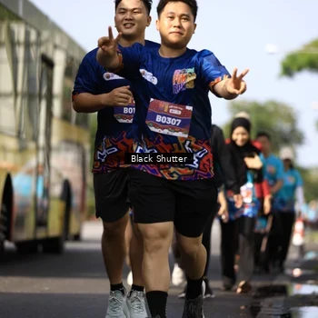 Runner Photo 7808478
