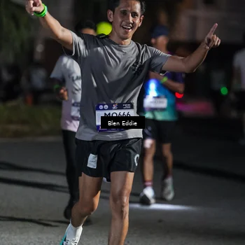 Runner Photo 7808481