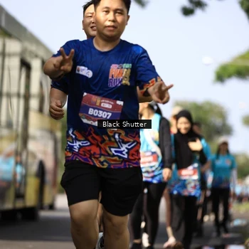 Runner Photo 7808495