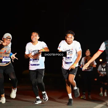 Runner Photo 7808586