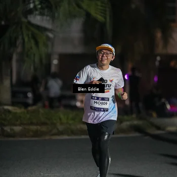 Runner Photo 7808592