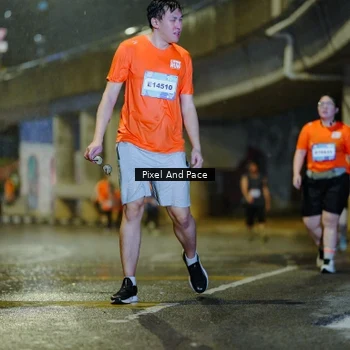 Runner Photo 7808601
