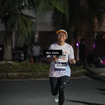 Runner Photo 7808633