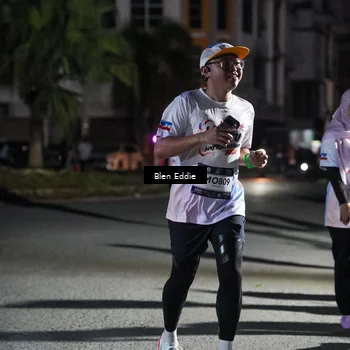 Runner Photo 7808636