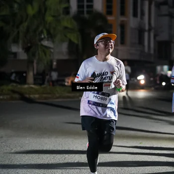 Runner Photo 7808639