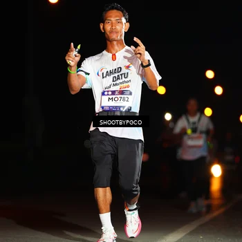 Runner Photo 7808659