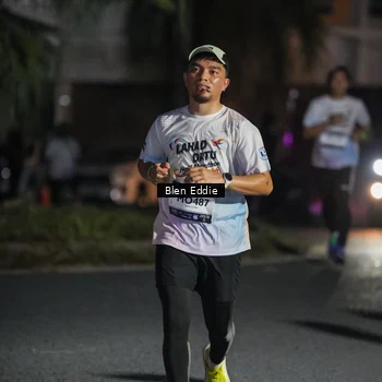 Runner Photo 7808665