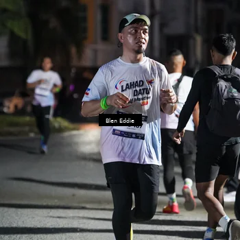 Runner Photo 7808675