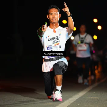 Runner Photo 7808682