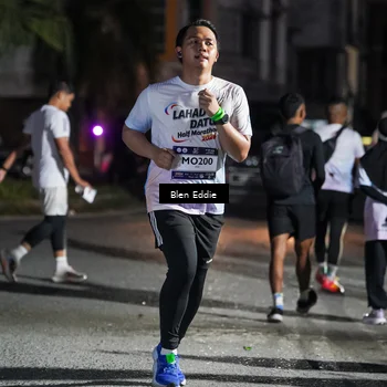 Runner Photo 7808707
