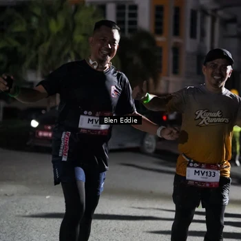 Runner Photo 7808750