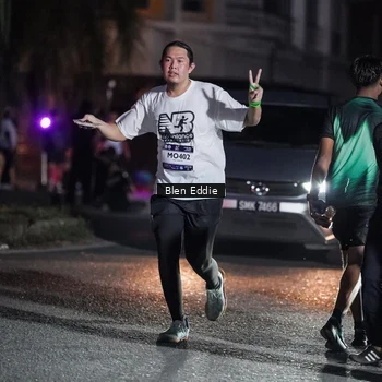 Runner Photo 7808773