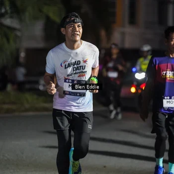 Runner Photo 7808855