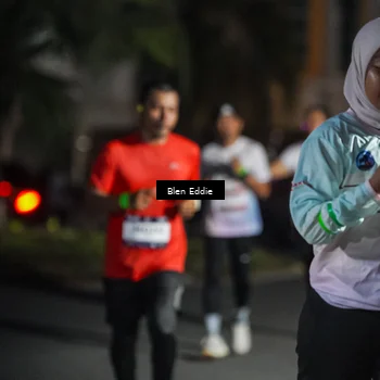 Runner Photo 7809004