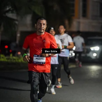 Runner Photo 7809011