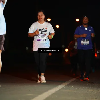 Runner Photo 7809013
