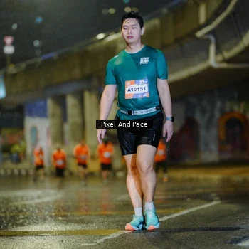 Runner Photo 7809015