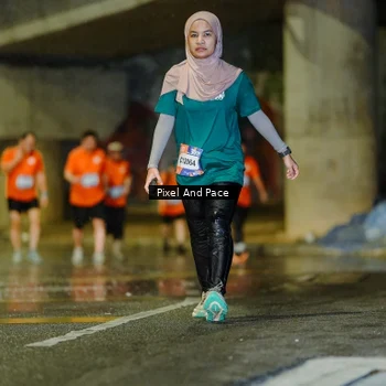 Runner Photo 7809028