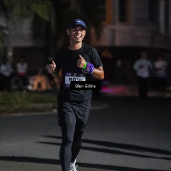 Runner Photo 7809030