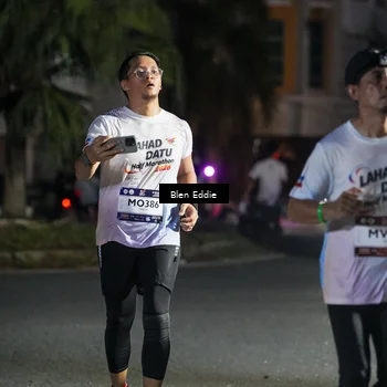 Runner Photo 7809040