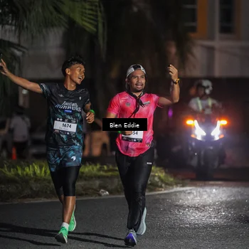 Runner Photo 7809066