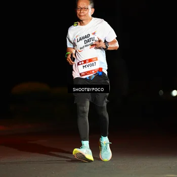 Runner Photo 7809068