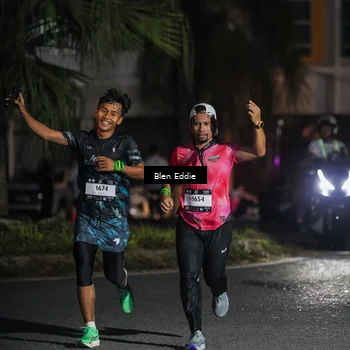 Runner Photo 7809075