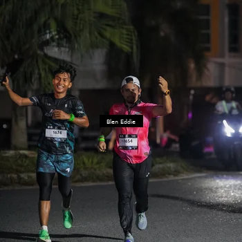 Runner Photo 7809081