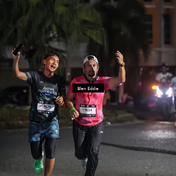 Runner Photo 7809087