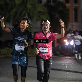 Runner Photo 7809094