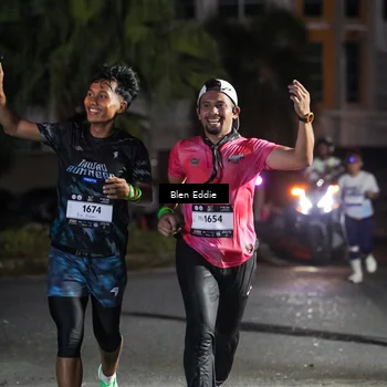 Runner Photo 7809104