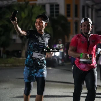 Runner Photo 7809105
