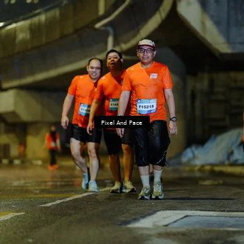 Runner Photo 7809135