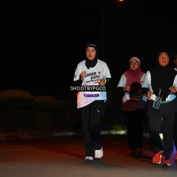 Runner Photo 7809152