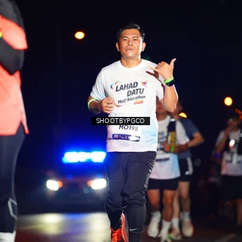 Runner Photo 7809170