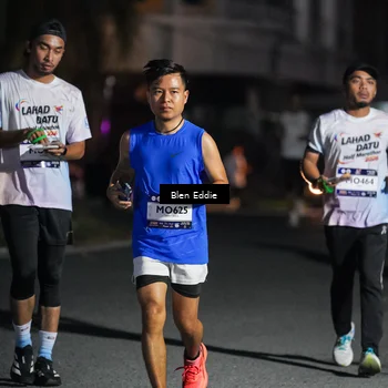 Runner Photo 7809172