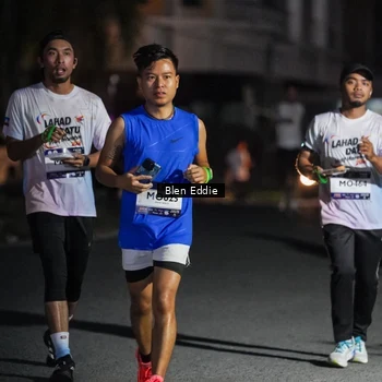 Runner Photo 7809180