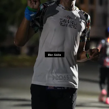 Runner Photo 7809244
